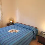 Azzurro ביביונה