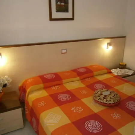 Azzurro Apartment *